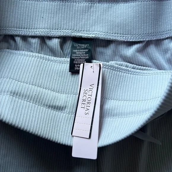 Victoria’s Secret Ribbed Jogger Pants - Picture 3 of 8